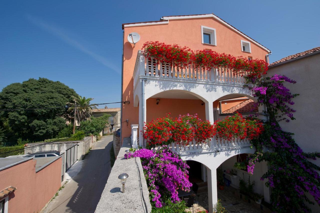 Apartments Salcinovic Medulin Exterior photo