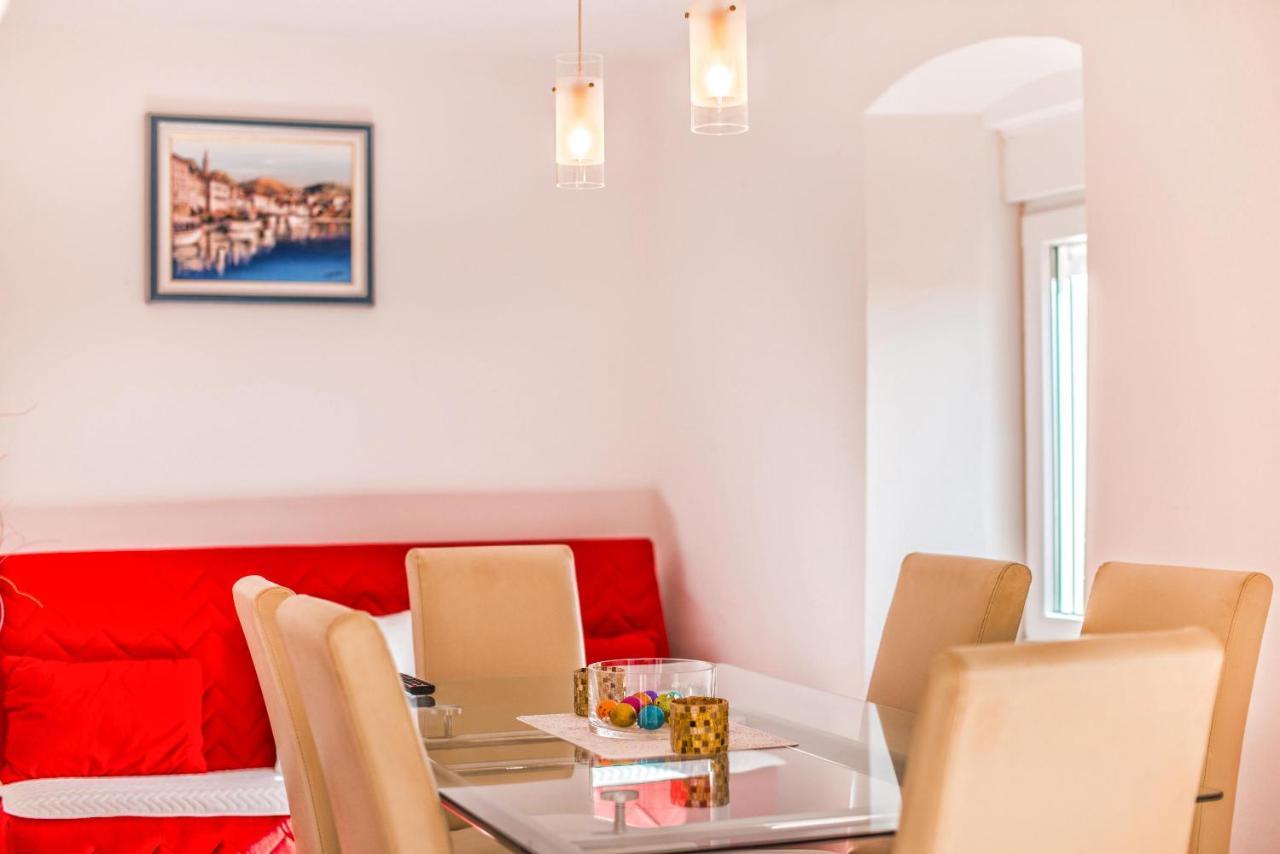 Apartments Salcinovic Medulin Exterior photo