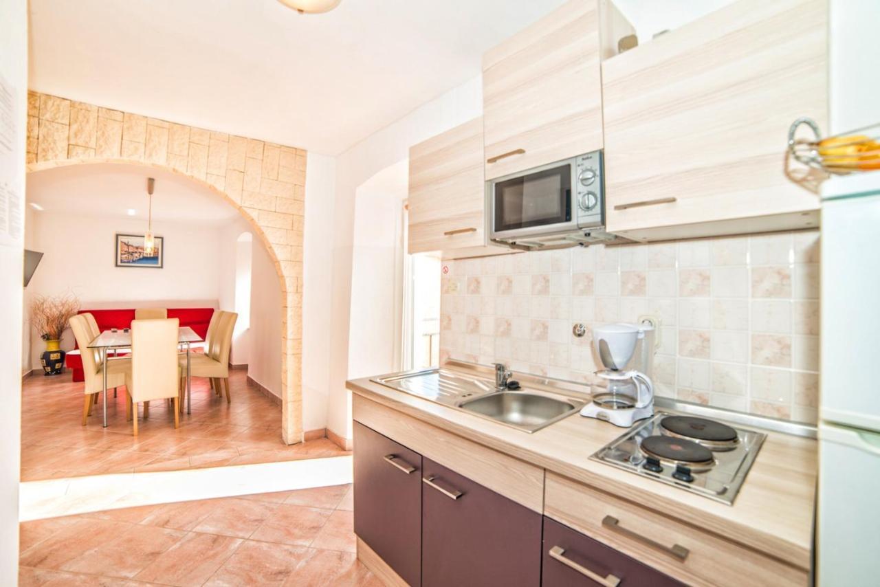 Apartments Salcinovic Medulin Exterior photo