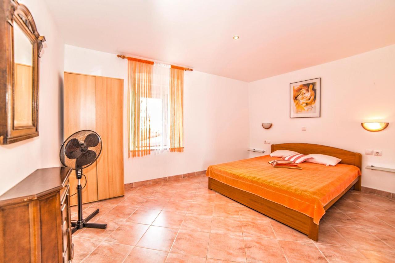 Apartments Salcinovic Medulin Exterior photo